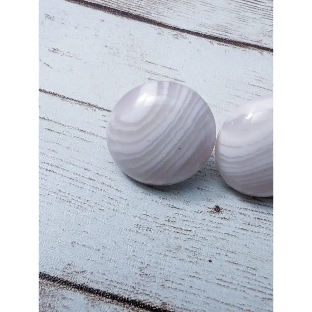 Vintage Stud Earrings For Pierced Ears - Unusual Design Circle 0.75